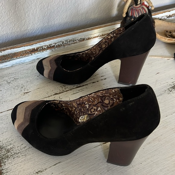 Missoni for Target suede pumps - Picture 6 of 9